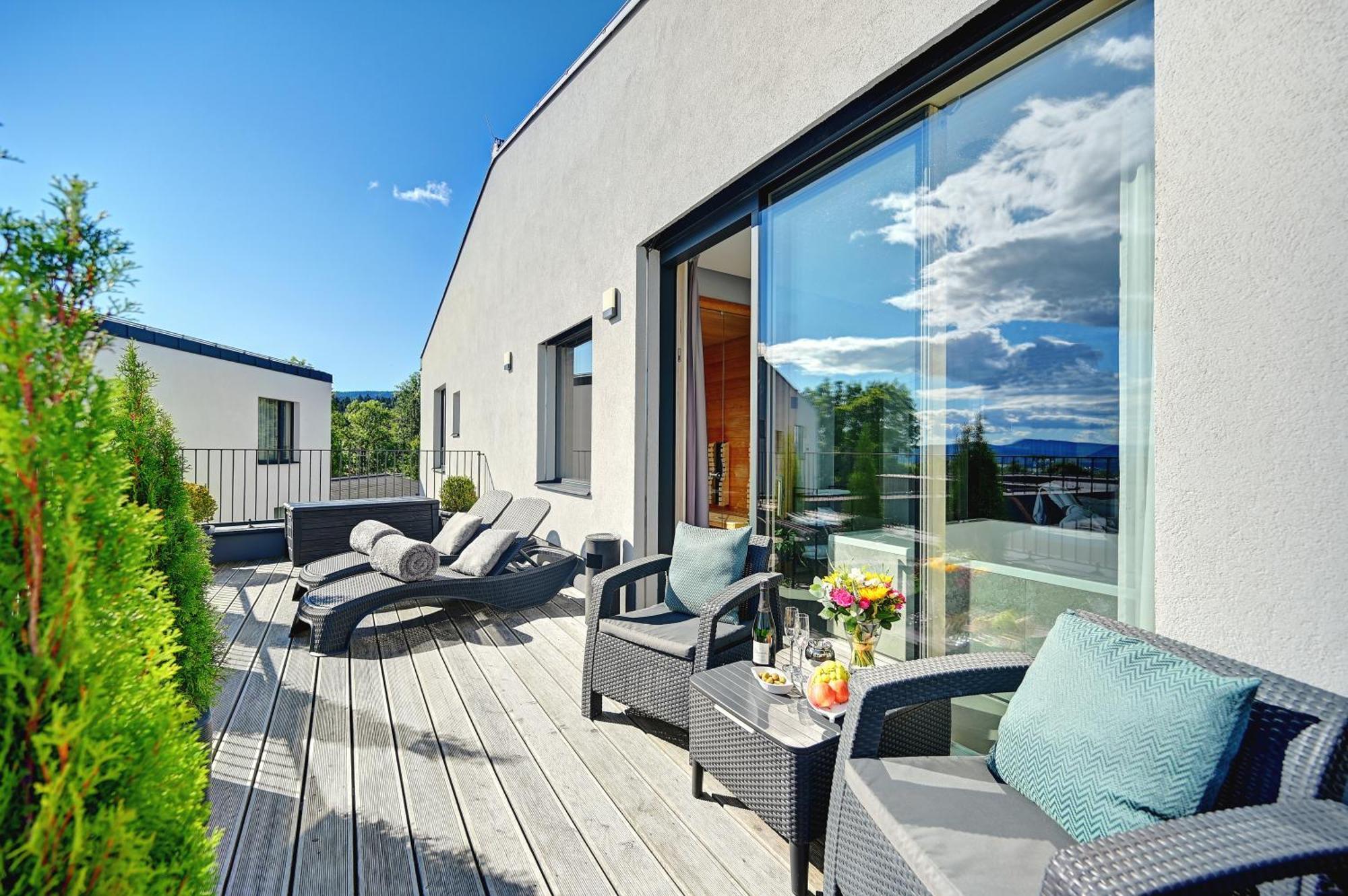 Wellness Hotel Fenix Liberec Bagian luar foto