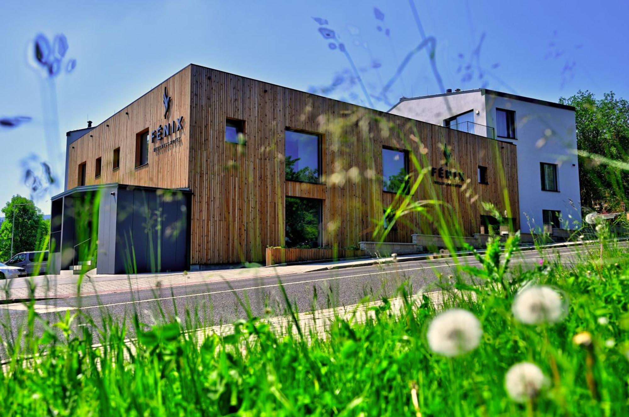 Wellness Hotel Fenix Liberec Bagian luar foto