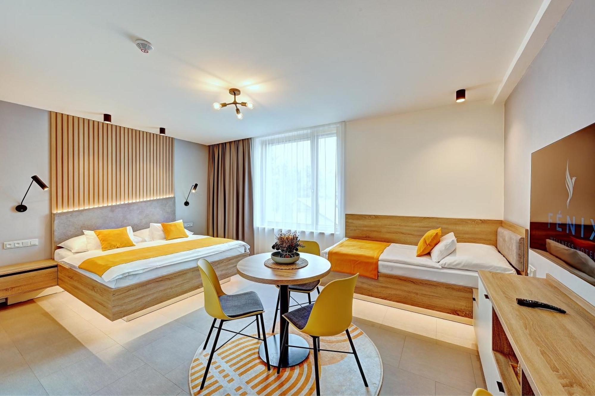 Wellness Hotel Fenix Liberec Bagian luar foto