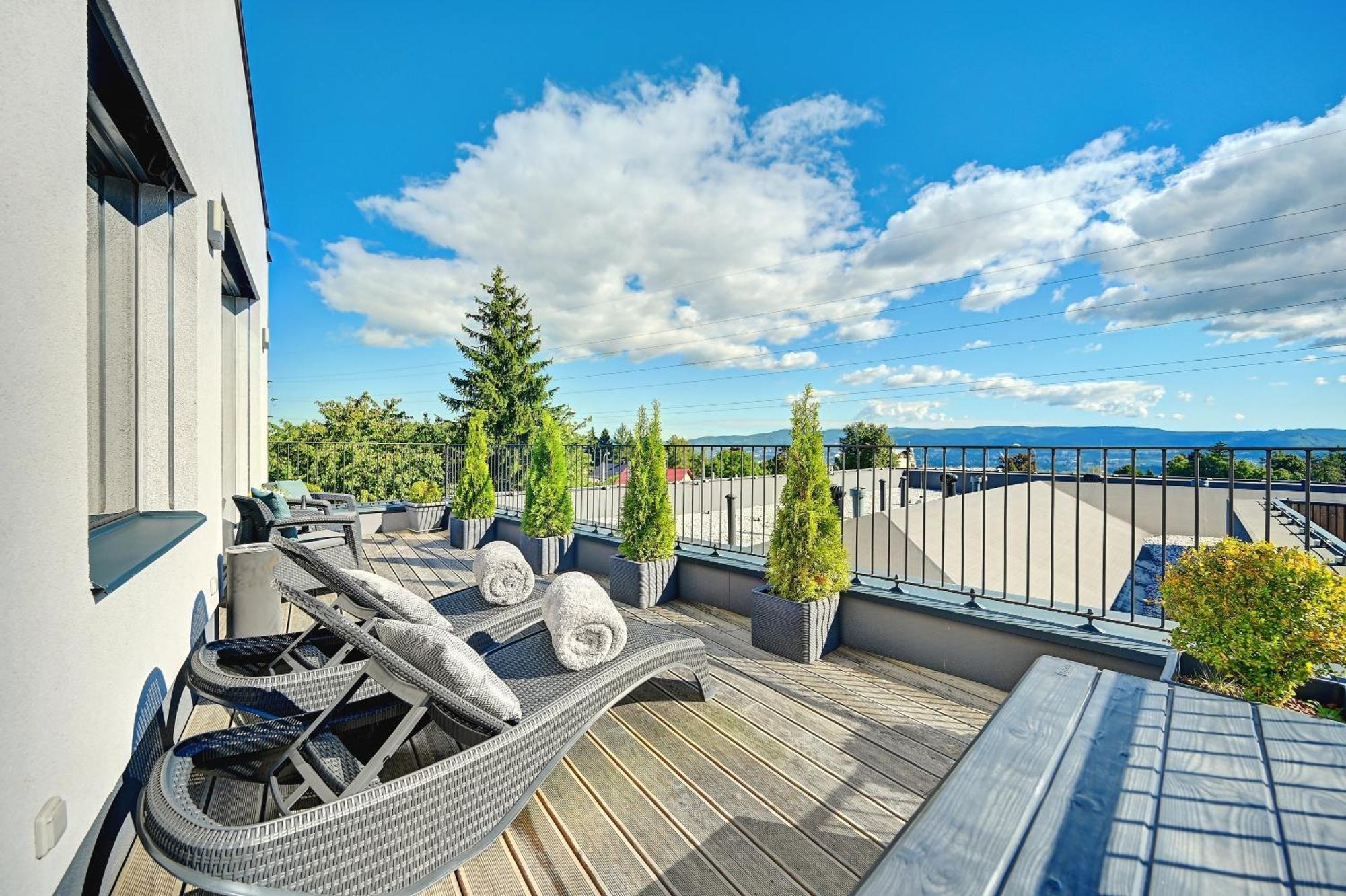 Wellness Hotel Fenix Liberec Bagian luar foto
