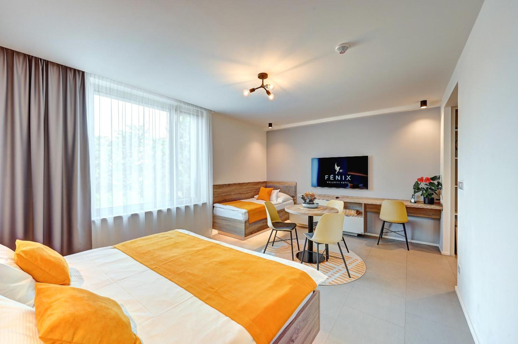 Wellness Hotel Fenix Liberec Ruang foto