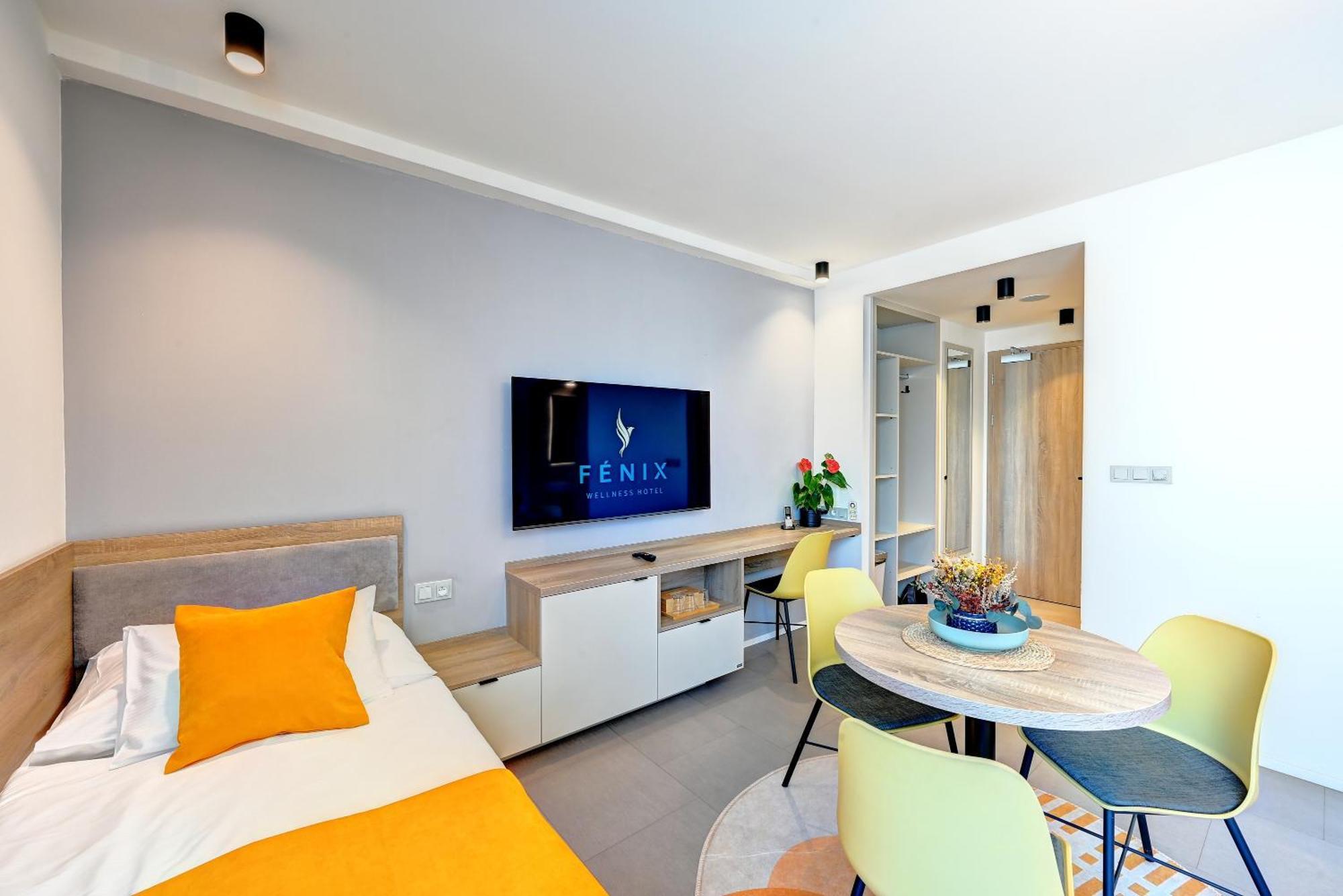 Wellness Hotel Fenix Liberec Ruang foto
